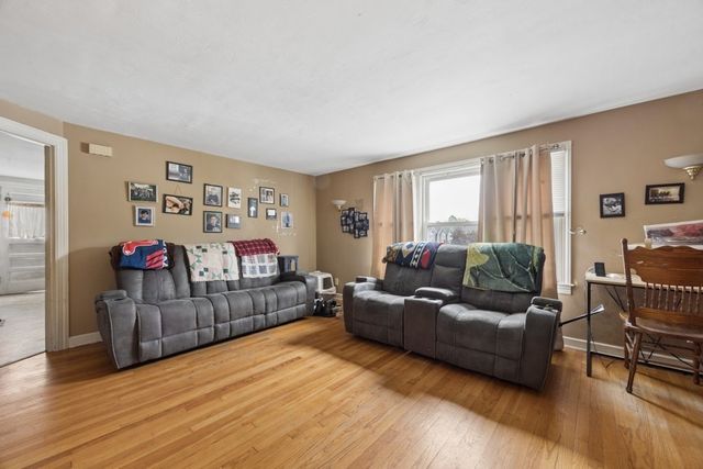 109 Hamilton Street, Worcester, MA 01604