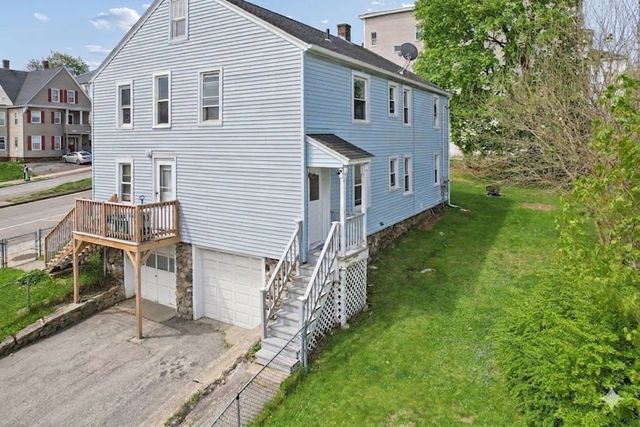 109 Hamilton Street, Worcester, MA 01604