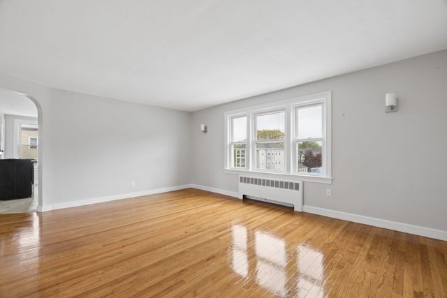 109 Hamilton Street, Worcester, MA 01604