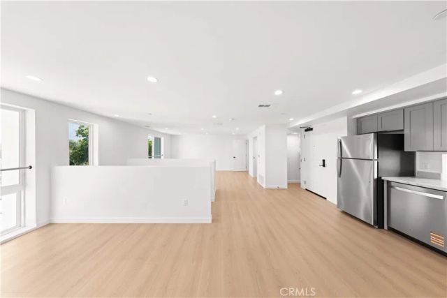 176 N Catalina Avenue 404, Pasadena, CA 91106