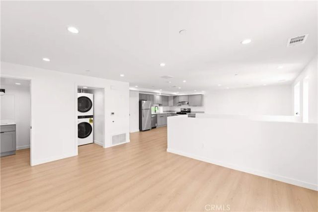 176 N Catalina Avenue 404, Pasadena, CA 91106