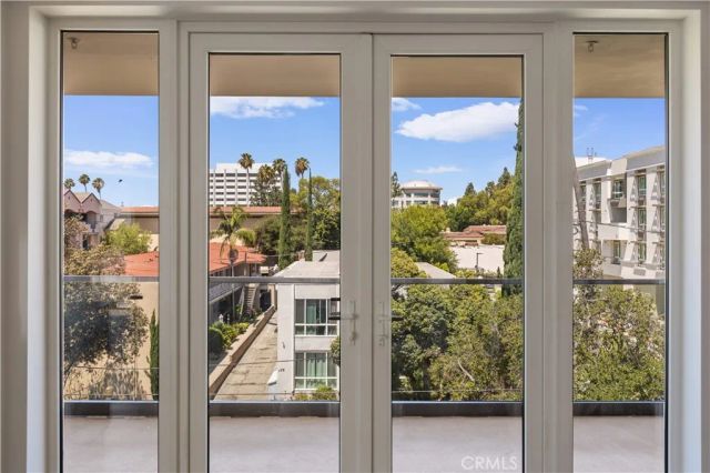176 N Catalina Avenue 404, Pasadena, CA 91106
