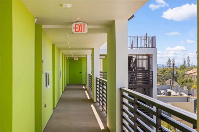 176 N Catalina Avenue 404, Pasadena, CA 91106