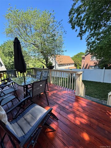 57 Woodruff Avenue, Bronxville, NY 10708