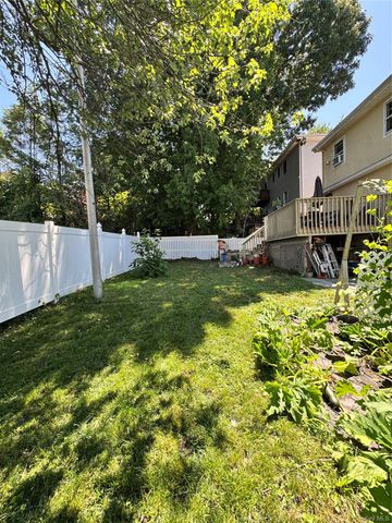 57 Woodruff Avenue, Bronxville, NY 10708