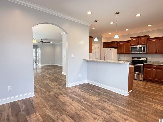 407 Villa Ridge Drive, Paducah, KY 42003