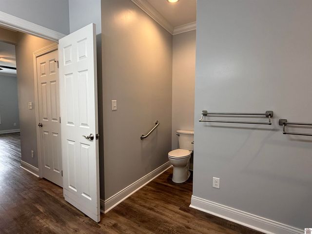 407 Villa Ridge Drive, Paducah, KY 42003