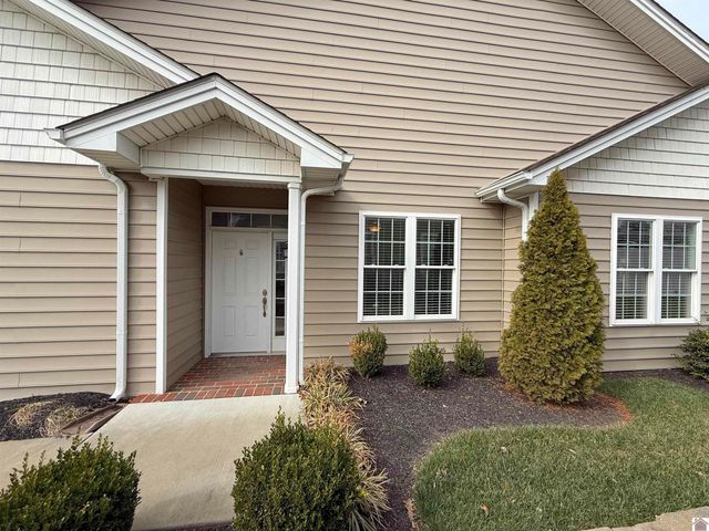 407 Villa Ridge Drive, Paducah, KY 42003