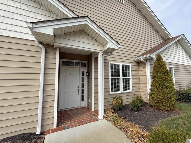 407 Villa Ridge Drive, Paducah, KY 42003