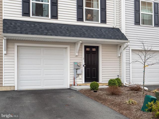 3 HAWLEY CT, Reading, PA 19606