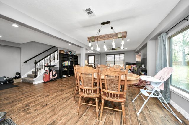 130 County Road 3470 N, Cleveland, TX 77327