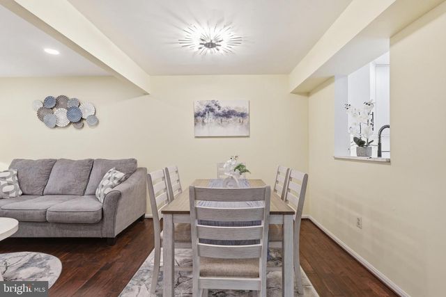 46645 BROWNWOOD SQ, Sterling, VA 20164