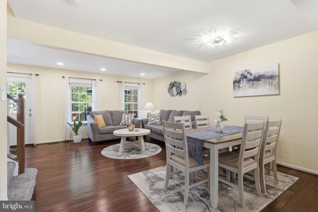 46645 BROWNWOOD SQ, Sterling, VA 20164