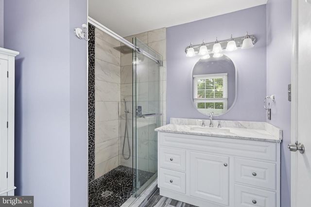 46645 BROWNWOOD SQ, Sterling, VA 20164