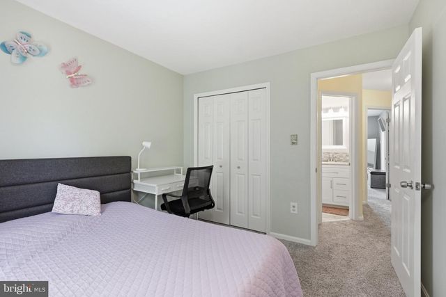 46645 BROWNWOOD SQ, Sterling, VA 20164