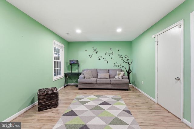 46645 BROWNWOOD SQ, Sterling, VA 20164