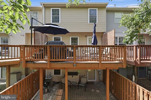 46645 BROWNWOOD SQ, Sterling, VA 20164