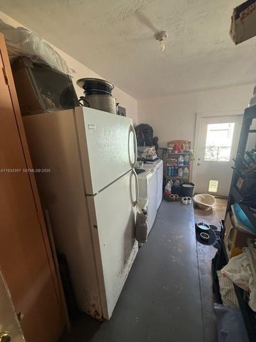 3631 NE 14th Ave, Pompano Beach, FL 33064