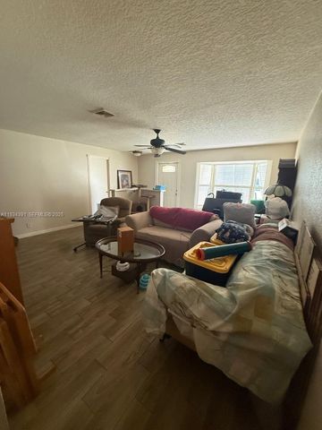 3631 NE 14th Ave, Pompano Beach, FL 33064