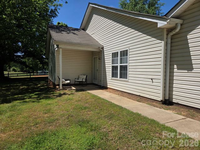 111 Clodfelter Road, Mooresville, NC 28115