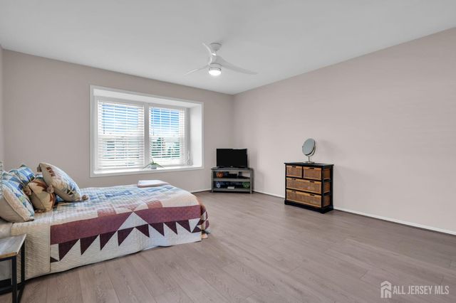 19 Hillsborough Drive A, Monroe, NJ 08831