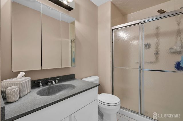 19 Hillsborough Drive A, Monroe, NJ 08831