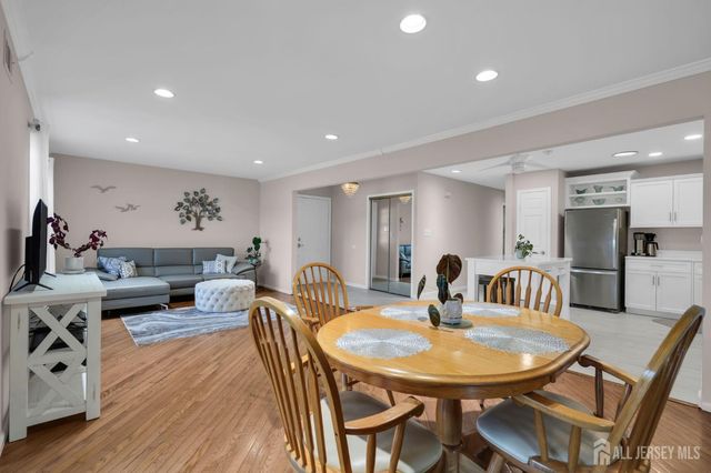 19 Hillsborough Drive A, Monroe, NJ 08831