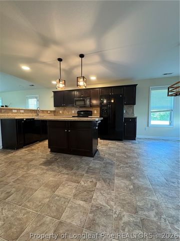 365 Roanoke Drive, Raeford, NC 28376