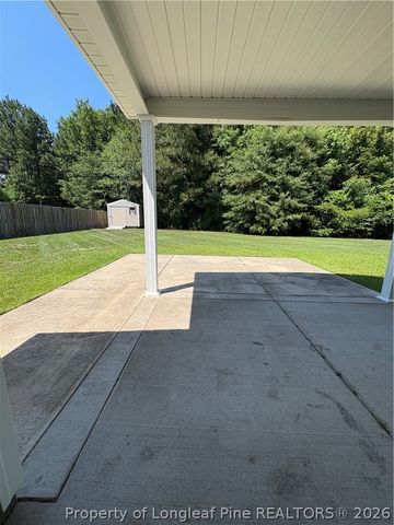 365 Roanoke Drive, Raeford, NC 28376