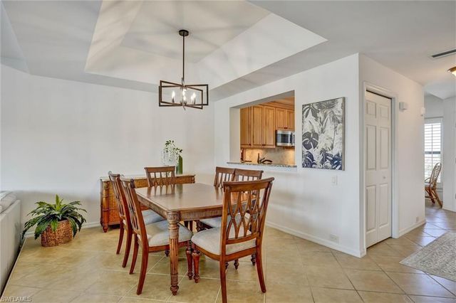 334 La Peninsula BLVD 334, Naples, FL 34113