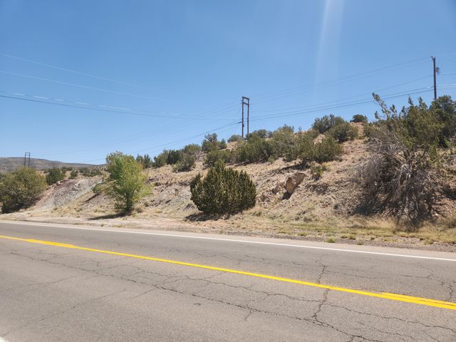 574 STATE HIGHWAY 165, Placitas, NM 87043