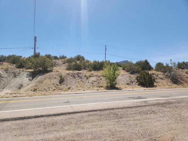 574 STATE HIGHWAY 165, Placitas, NM 87043