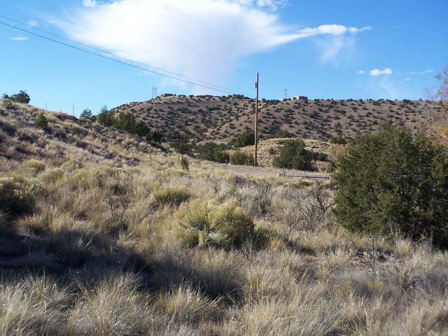 574 STATE HIGHWAY 165, Placitas, NM 87043