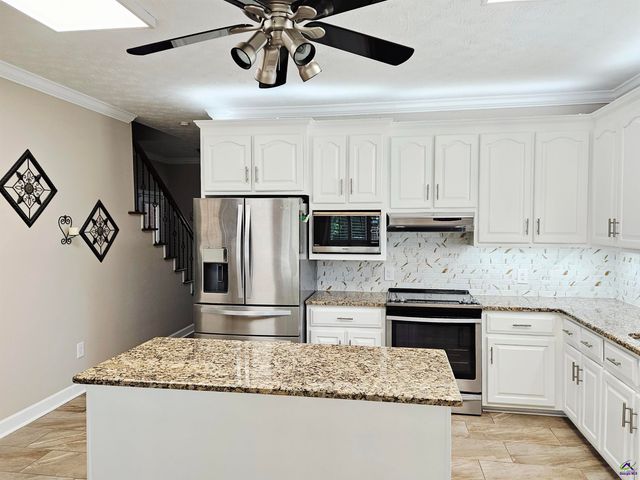 200 Gates Road, Lizella, GA 31052
