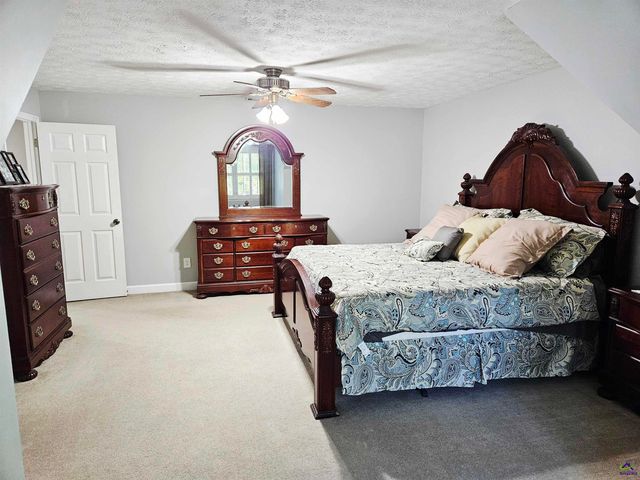 200 Gates Road, Lizella, GA 31052