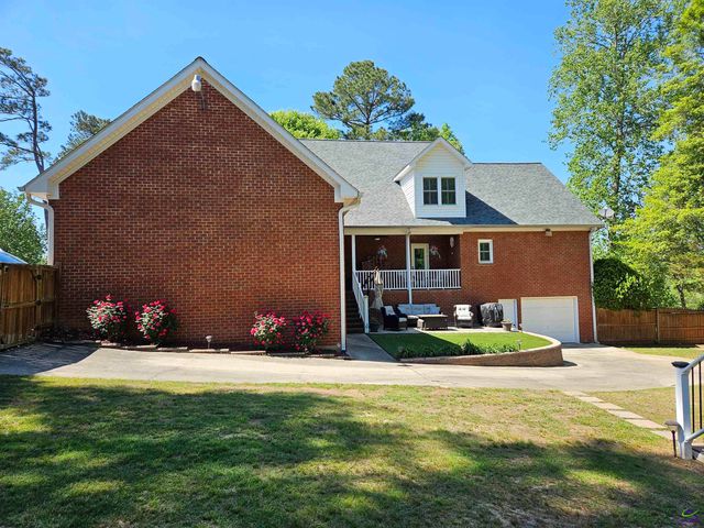 200 Gates Road, Lizella, GA 31052