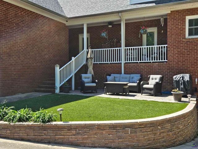 200 Gates Road, Lizella, GA 31052