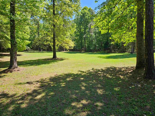200 Gates Road, Lizella, GA 31052