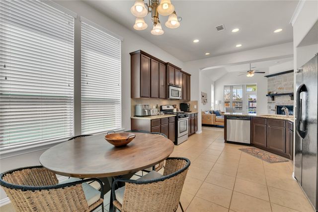 605 Chesterfield Lane, League City, TX 77573
