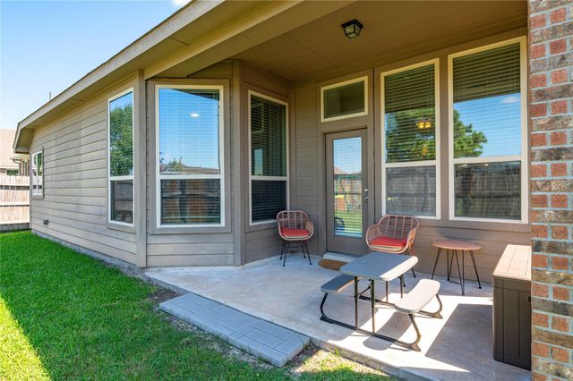 605 Chesterfield Lane, League City, TX 77573