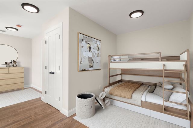 22 Danielles Way, Worcester, MA 01606