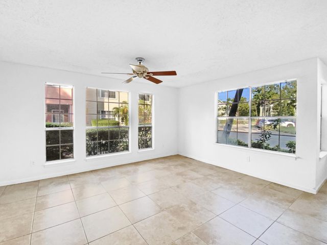 1335 CRYSTAL Way A, Delray Beach, FL 33444