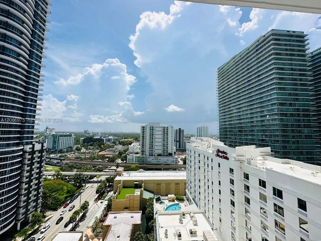 1250 S Miami Avenue 1707, Miami, FL 33130