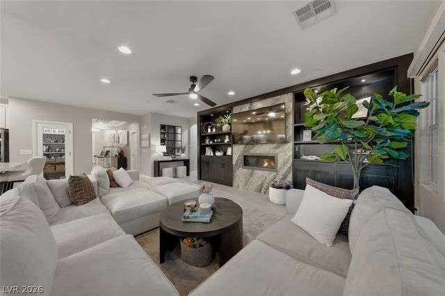 277 Kindly Way, Henderson, NV 89011