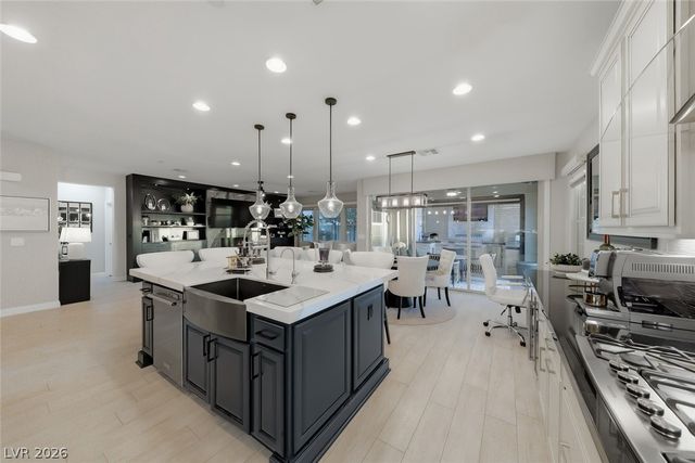 277 Kindly Way, Henderson, NV 89011