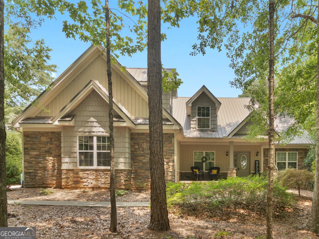100 Strickland Lane, Jackson, GA 30233
