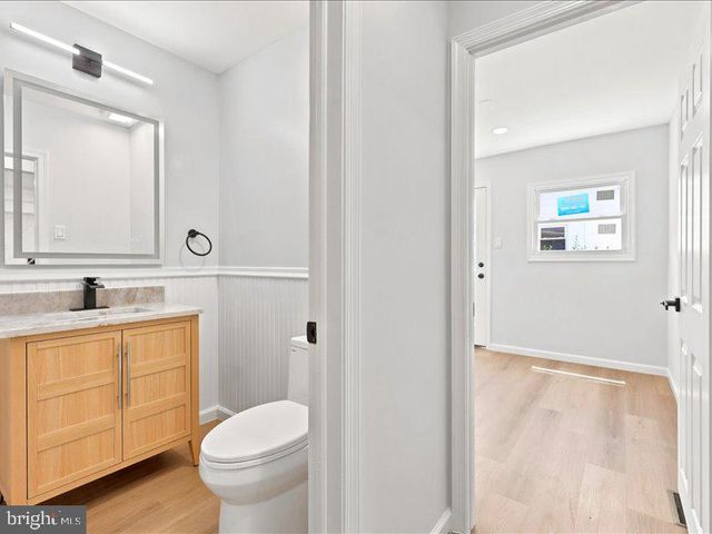 5 S SYRACUSE DR, Cherry Hill, NJ 08034