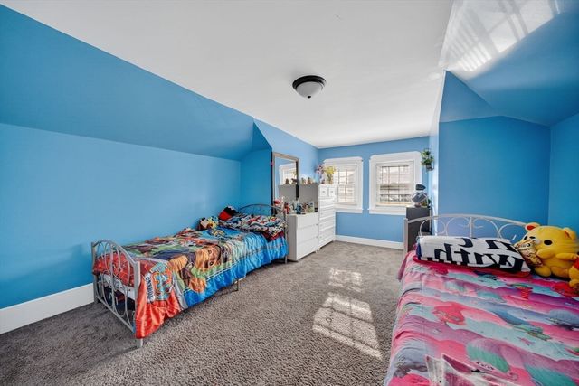 173 Glennon St, New Bedford, MA 02745