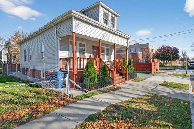 173 Glennon St, New Bedford, MA 02745