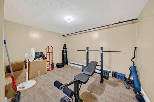 173 Glennon St, New Bedford, MA 02745